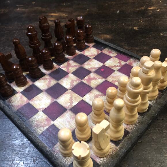 Scrapbook Chess Set - Purple Basket Pattern - Picture 2 of 10